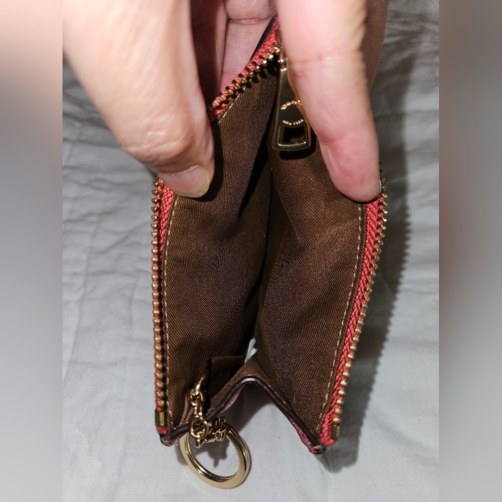 Coach Women's Colorful Credit Card Holder with Keychain ID Wallet Change Purse. - Picture 5 of 7